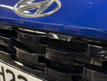 HYUNDAI BAYON 1.0 T-GDi MHEV Premium SUV 5dr Petrol Hybrid DCT Euro 6 (s/s) (1