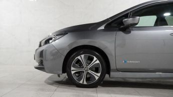 NISSAN LEAF 40kWh Tekna Hatchback 5dr Electric Auto (150 ps)