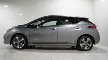 NISSAN LEAF 40kWh Tekna Hatchback 5dr Electric Auto (150 ps)