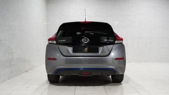 NISSAN LEAF 40kWh Tekna Hatchback 5dr Electric Auto (150 ps)
