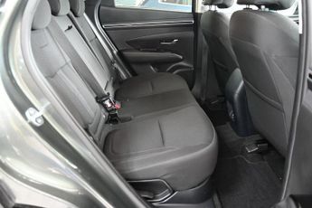 HYUNDAI TUCSON 1.6 h T-GDi Premium SUV 5dr Petrol Hybrid Auto Euro 6 (s/s) (230
