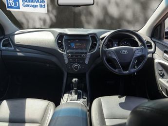 HYUNDAI SANTA FE 2.2 CRDi Blue Drive Premium SUV 5dr Diesel Auto 4WD Euro 6 (s/s)