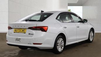 SKODA OCTAVIA 1.0 TSI e-TEC MHEV SE Hatchback 5dr Petrol Hybrid DSG Euro 6 (s/