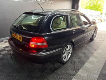 JAGUAR X-TYPE 2.2D Sovereign Estate 5dr Diesel Manual (164 g/km, 152 bhp)