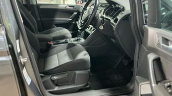 VOLKSWAGEN TOURAN 1.6 TDI BlueMotion Tech SE MPV 5dr Diesel DSG Euro 6 (s/s) (115 