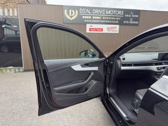 AUDI A4 2.0 TDI S line Saloon 4dr Diesel S Tronic quattro Euro 6 (s/s) (