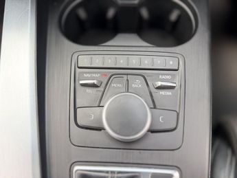 AUDI A4 2.0 TDI S line Saloon 4dr Diesel S Tronic quattro Euro 6 (s/s) (