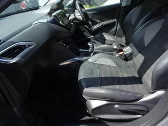 PEUGEOT 2008 1.6 e-HDi Allure SUV 5dr Diesel Manual Euro 5 (s/s) (92 ps)