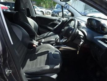 PEUGEOT 2008 1.6 e-HDi Allure SUV 5dr Diesel Manual Euro 5 (s/s) (92 ps)