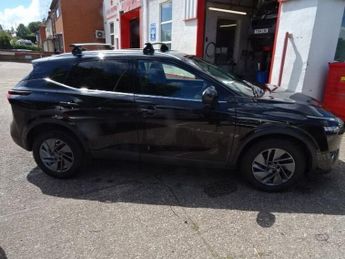 NISSAN QASHQAI 1.3 DIG-T MHEV Acenta Premium SUV 5dr Petrol Hybrid XTRON Euro 6