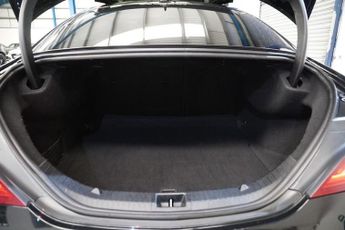 MERCEDES-BENZ CLA 2.1 CLA220d AMG Line Coupe 4dr Diesel 7G-DCT Euro 6 (s/s) (177 p