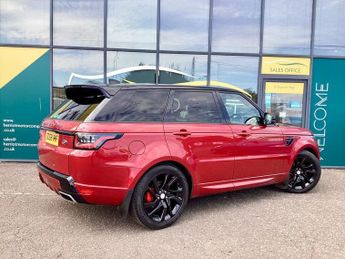 LAND ROVER RANGE ROVER SPORT 3.0 SD V6 HSE Dynamic SUV 5dr Diesel Auto 4WD Euro 6 (s/s) (306 