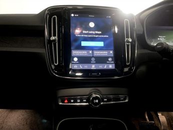 VOLVO XC40 Recharge 69kWh Core SUV 5dr Electric Auto (231 ps)
