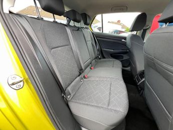 VOLKSWAGEN GOLF 1.0 eTSI MHEV Life DSG Euro 6 (s/s) 5dr