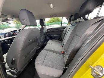 VOLKSWAGEN GOLF 1.0 eTSI MHEV Life DSG Euro 6 (s/s) 5dr
