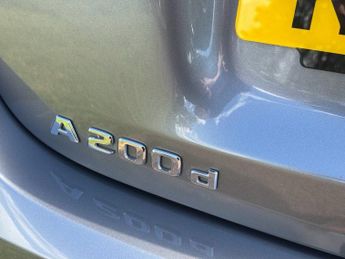 MERCEDES-BENZ A CLASS 2.0 A200d AMG Line (Executive) Hatchback 5dr Diesel 8G-DCT Euro 