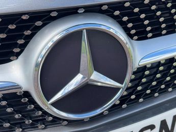 MERCEDES-BENZ A CLASS 2.0 A200d AMG Line (Executive) Hatchback 5dr Diesel 8G-DCT Euro 