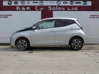 TOYOTA AYGO 1.0 VVT-i x-play Hatchback 5dr Petrol x-shift Euro 6 (68 ps)