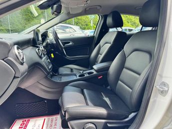 MERCEDES-BENZ A-CLASS 1.5 A180d Sport (Executive) Hatchback 5dr Diesel 7G-DCT Euro 6 (