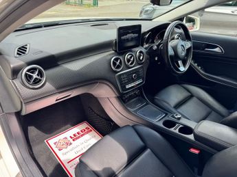 MERCEDES-BENZ A-CLASS 1.5 A180d Sport (Executive) Hatchback 5dr Diesel 7G-DCT Euro 6 (