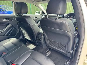 MERCEDES-BENZ A-CLASS 1.5 A180d Sport (Executive) Hatchback 5dr Diesel 7G-DCT Euro 6 (