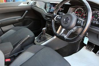 VOLKSWAGEN POLO 1.0 TSI R-Line Hatchback 5dr Petrol DSG Euro 6 (s/s) (110 ps)