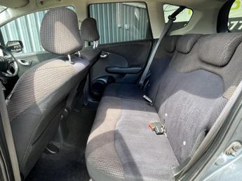 HONDA JAZZ 1.4 i-VTEC ES Plus T Hatchback 5dr Petrol CVT Euro 5 (99 ps)