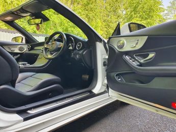 MERCEDES-BENZ C-CLASS 2.1 C220d AMG Line Cabriolet 2dr Diesel G-Tronic+ Euro 6 (s/s) (