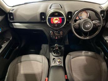 MINI COUNTRYMAN 1.5 Cooper Classic SUV 5dr Petrol Steptronic Euro 6 (s/s) (136 p