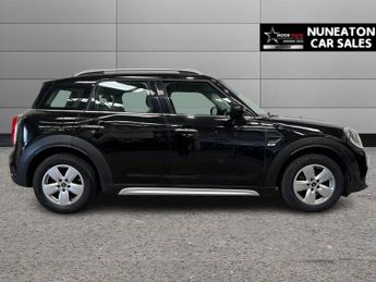 MINI COUNTRYMAN 1.5 Cooper Classic SUV 5dr Petrol Steptronic Euro 6 (s/s) (136 p