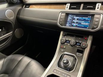 LAND ROVER RANGE ROVER EVOQUE 2.2 SD4 Prestige SUV 5dr Diesel Auto 4WD Euro 5 (s/s) (190 ps)