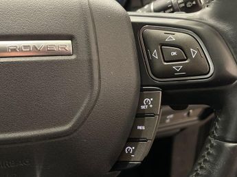 LAND ROVER RANGE ROVER EVOQUE 2.2 SD4 Prestige SUV 5dr Diesel Auto 4WD Euro 5 (s/s) (190 ps)
