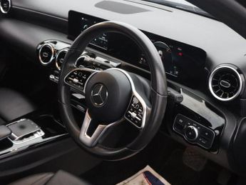 MERCEDES-BENZ A-CLASS 1.5 A180d Sport Hatchback 5dr Diesel 7G-DCT Euro 6 (s/s) (116 ps