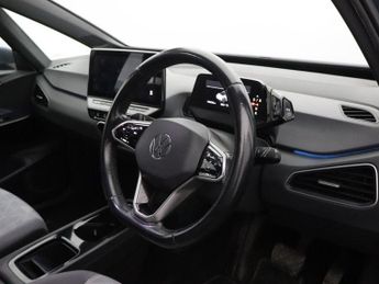 VOLKSWAGEN ID.3 Pro Performance 58kWh Life Hatchback 5dr Electric Auto (204 ps)