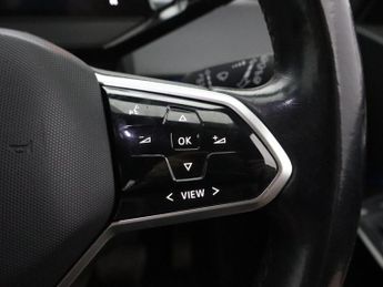 VOLKSWAGEN ID.3 Pro Performance 58kWh Life Hatchback 5dr Electric Auto (204 ps)
