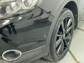 NISSAN QASHQAI 1.5 dCi Tekna SUV 5dr Diesel Manual 2WD Euro 6 (s/s) (110 ps) - 