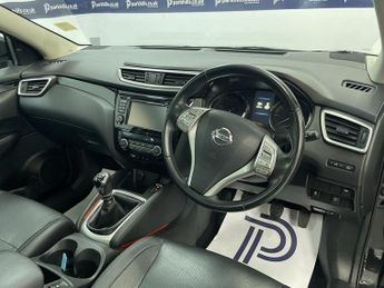 NISSAN QASHQAI 1.5 dCi Tekna SUV 5dr Diesel Manual 2WD Euro 6 (s/s) (110 ps) - 