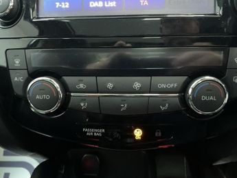 NISSAN QASHQAI 1.5 dCi Tekna SUV 5dr Diesel Manual 2WD Euro 6 (s/s) (110 ps) - 