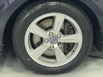 VOLVO V40 1.5 T3 SE Nav Hatchback 5dr Petrol Auto Euro 6 (s/s) (152 ps) - 