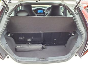 TOYOTA AYGO X 1.0 VVT-i Pure Hatchback 5dr Petrol x-shift Euro 6 (s/s) (72 ps)