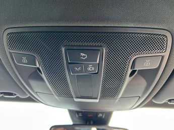 MERCEDES-BENZ A-CLASS 2.1 A200d AMG Line Hatchback 5dr Diesel 7G-DCT Euro 6 (s/s) (136