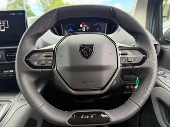PEUGEOT e-Rifter 52kWh GT Standard MPV 5dr Electric Auto (7.4kW Charger) (136 ps)