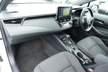 TOYOTA COROLLA 1.8 VVT-h Icon Tech Touring Sports 5dr Petrol Hybrid CVT Euro 6 