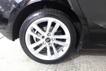 AUDI A3 1.5 TFSI 35 Sport Sportback S Tronic Euro 6 (s/s) 5dr