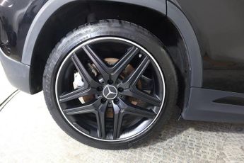 MERCEDES-BENZ GLA 2.0 GLA35 AMG (Premium) 8G-DCT 4MATIC Euro 6 (s/s) 5dr