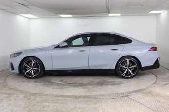 BMW 5 SERIES 2.0 520i MHT M Sport Pro Steptronic Euro 6 (s/s) 4dr