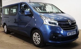 Renault Trafic 2.0 dCi ENERGY 30 Sport Nav Minibus 5dr Diesel Manual LWB Euro 6