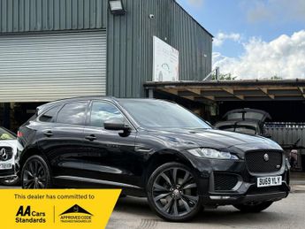 Jaguar F-Pace 2.0 P300 300 Sport SUV 5dr Petrol Auto AWD Euro 6 (s/s) (300 ps)