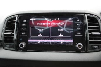 SKODA KAROQ 1.5 TSI ACT SportLine SUV 5dr Petrol DSG Euro 6 (s/s) (150 ps)