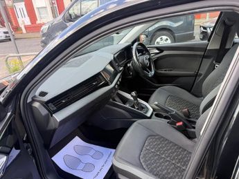 AUDI A1 1.0 TFSI 30 Sport Sportback 5dr Petrol S Tronic Euro 6 (s/s) (11